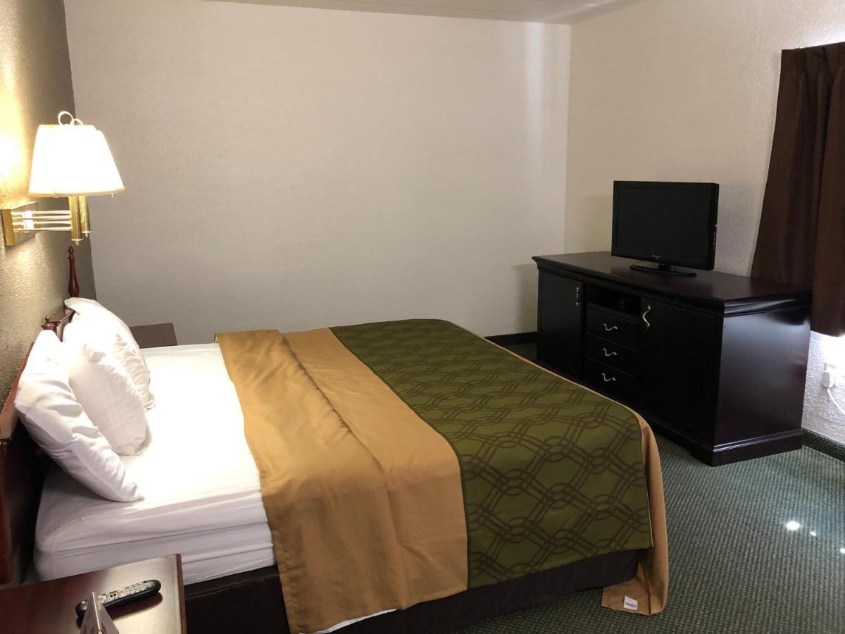 ויסקונסין ראפידס Econo Lodge מראה חיצוני תמונה