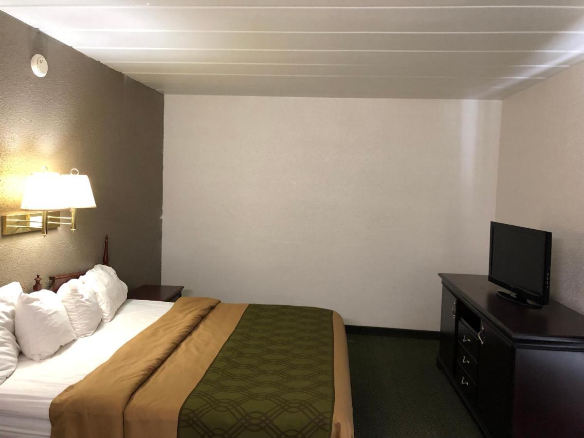 ויסקונסין ראפידס Econo Lodge מראה חיצוני תמונה