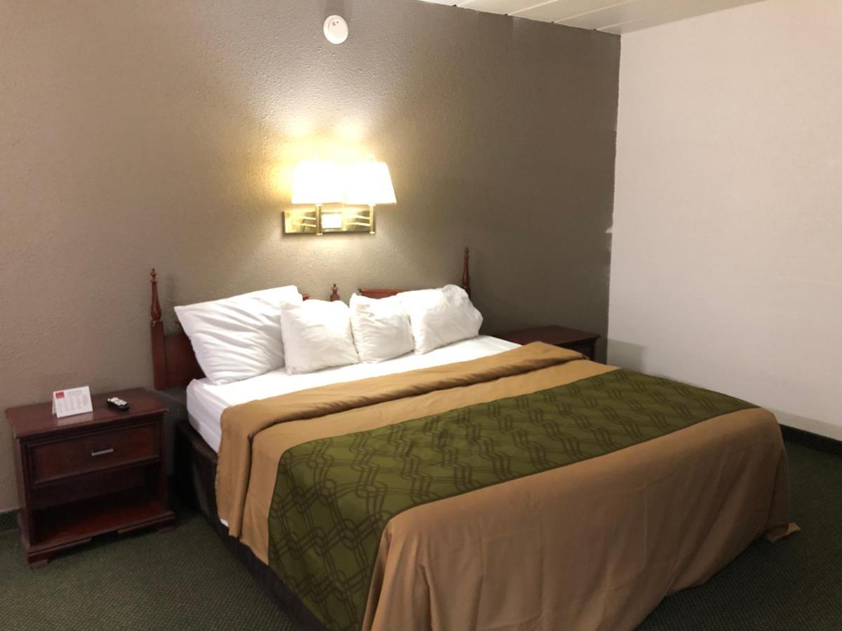 ויסקונסין ראפידס Econo Lodge מראה חיצוני תמונה