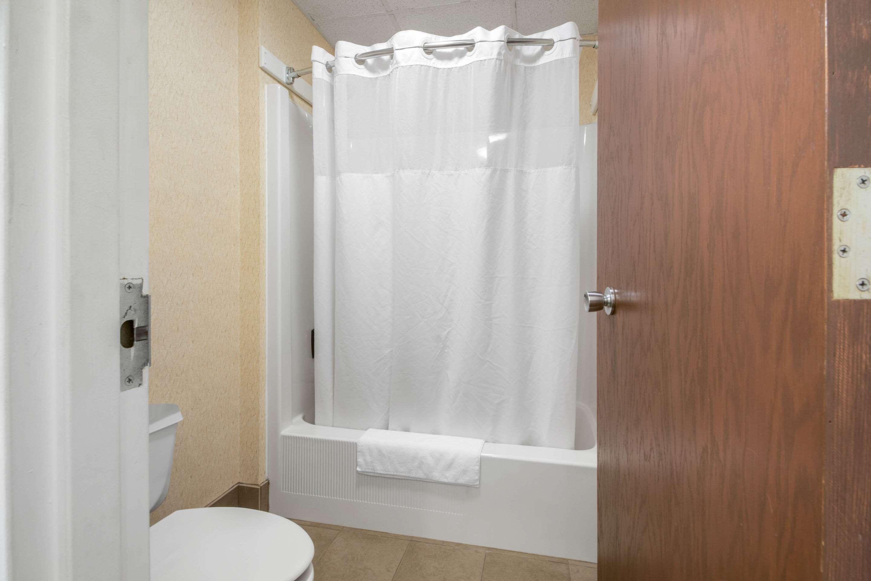 ויסקונסין ראפידס Econo Lodge מראה חיצוני תמונה