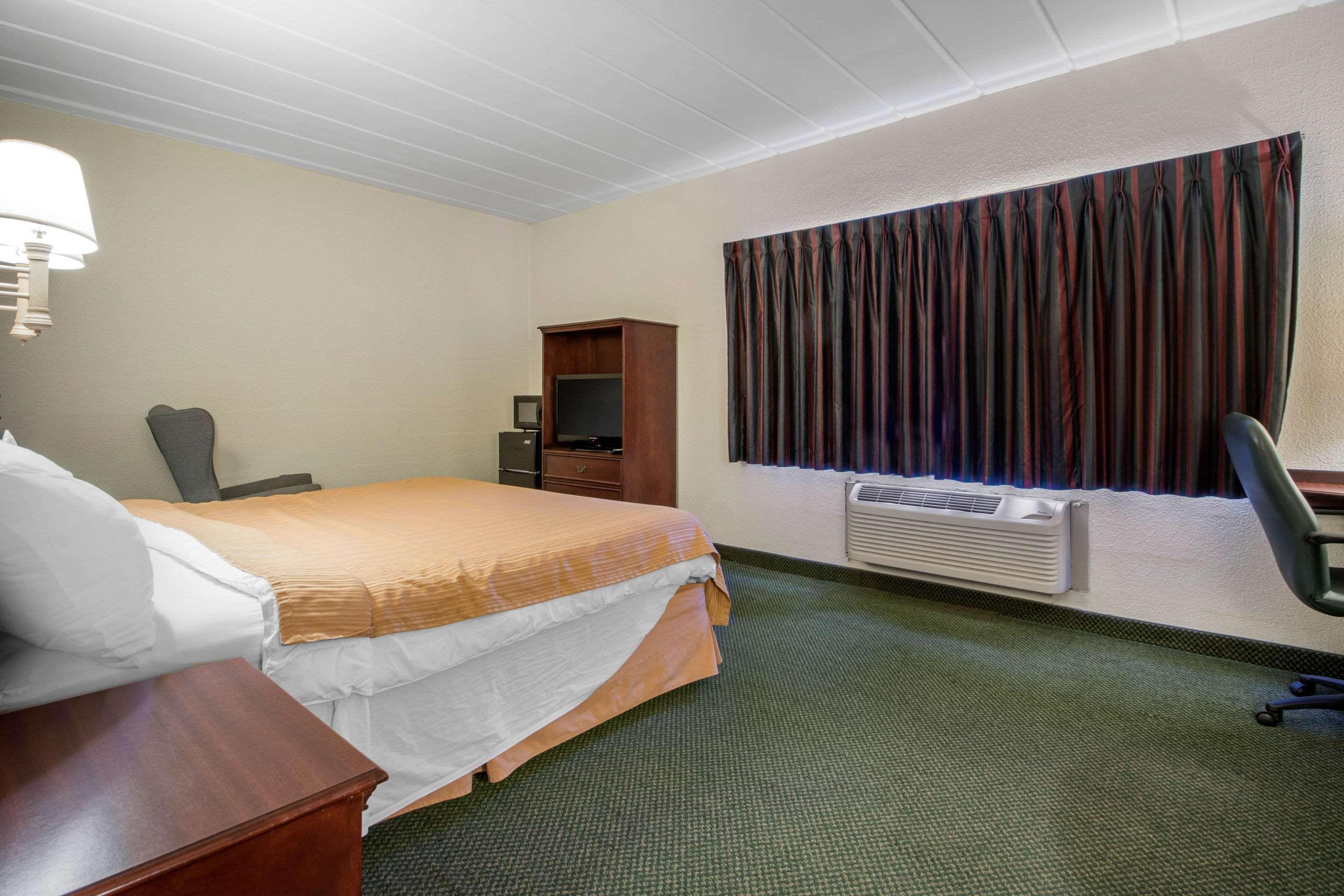 ויסקונסין ראפידס Econo Lodge מראה חיצוני תמונה