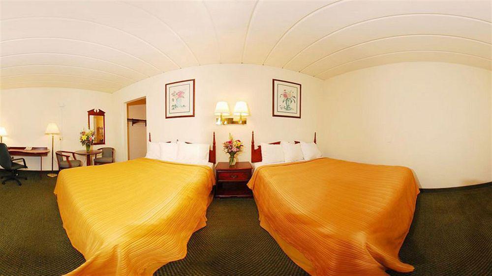 ויסקונסין ראפידס Econo Lodge מראה חיצוני תמונה
