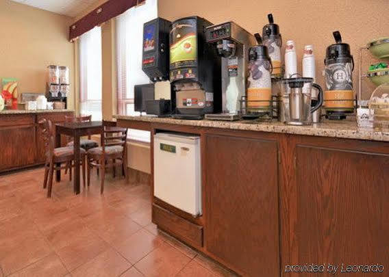 ויסקונסין ראפידס Econo Lodge מראה חיצוני תמונה