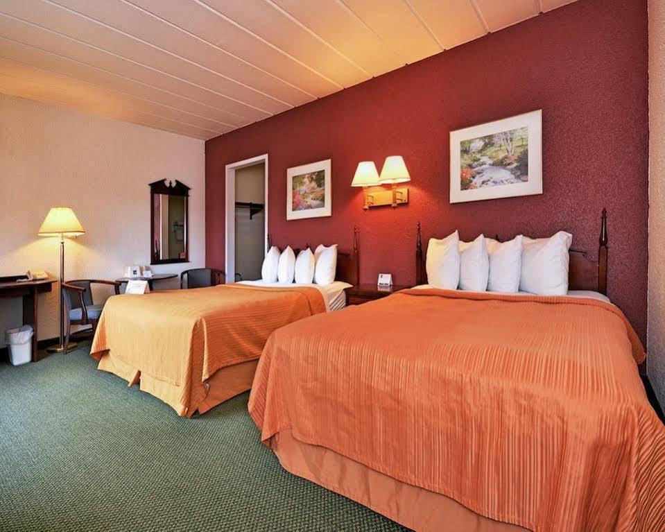 ויסקונסין ראפידס Econo Lodge מראה חיצוני תמונה